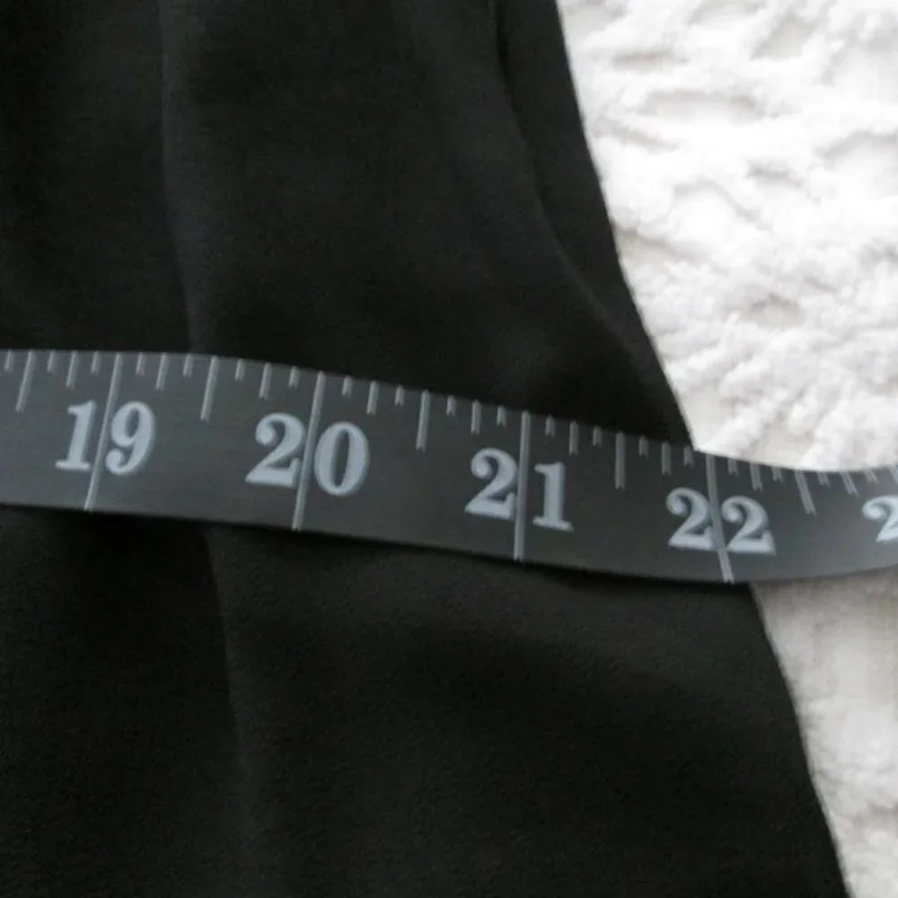 Michael kors Polka Dot Print Skirt- Silver Snap Embellishments-Large-Black-NWT - Picture 12 of 13